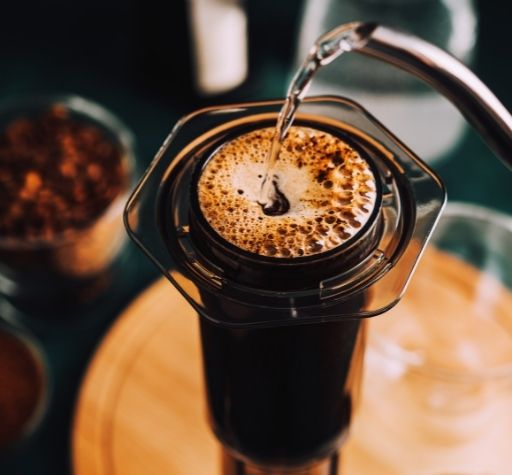 How to Use an Aeropress – The Ultimate Guide - The Coffee Guru