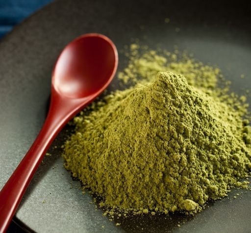 Matcha vs. Coffee: Comparing Caffeine, Benefits and More - The Coffee Guru