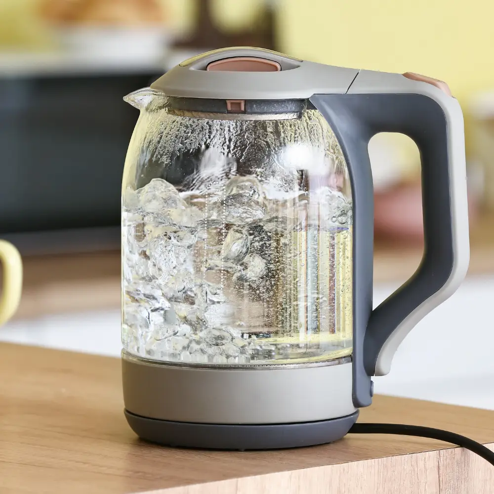 a clear kettle boiling the perfect water temperature