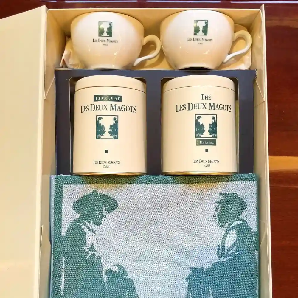 souvenirs from lex deux magots cafe