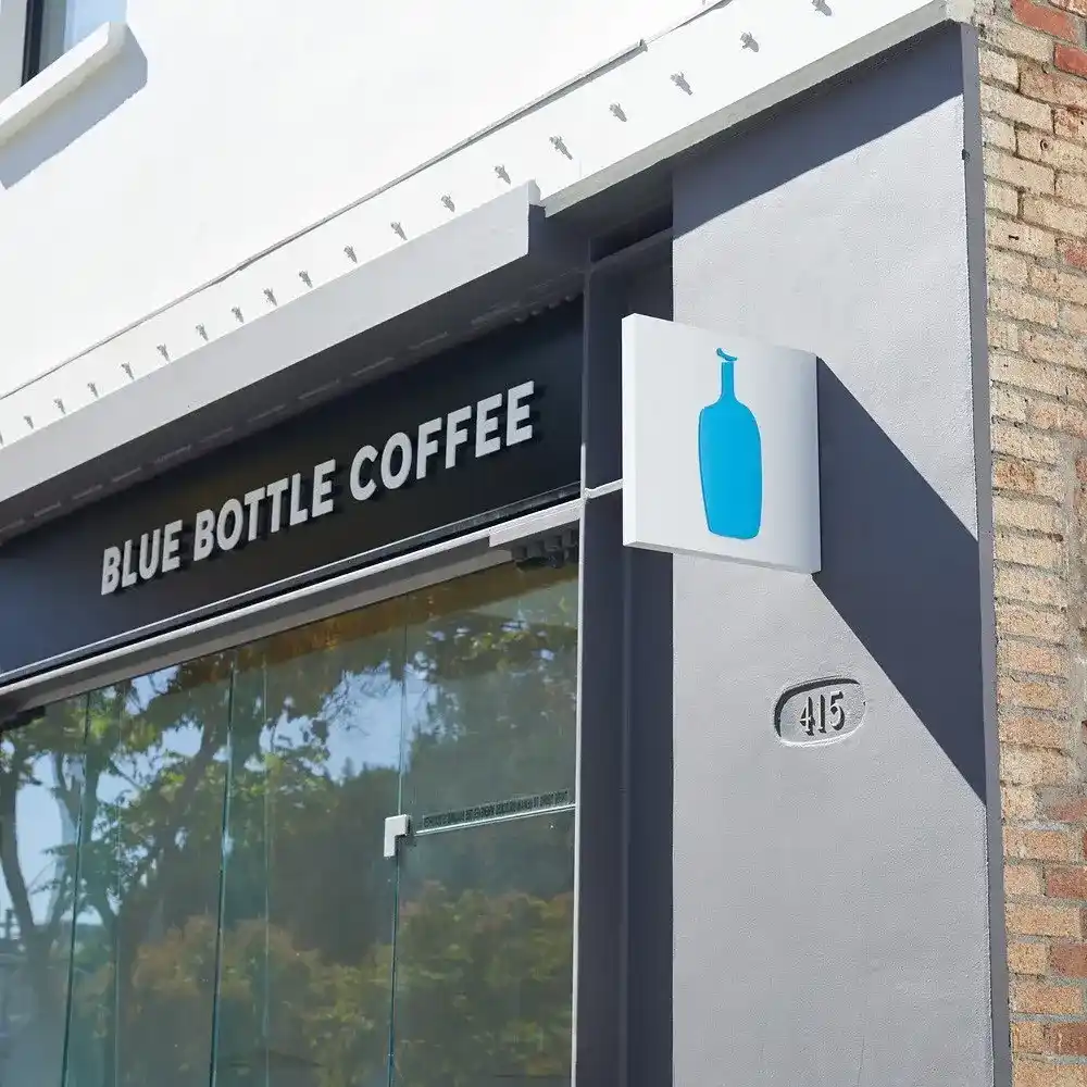 blue bottle coffee retail store