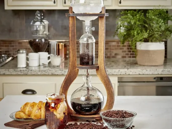 nispira iced coffee colw brew drip tower on a table