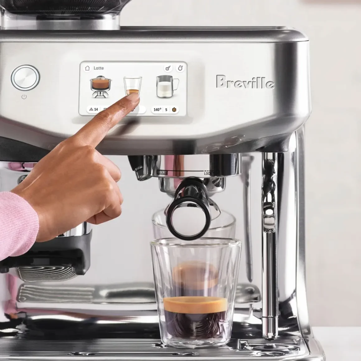 a finger pressing switch of an espresso machine